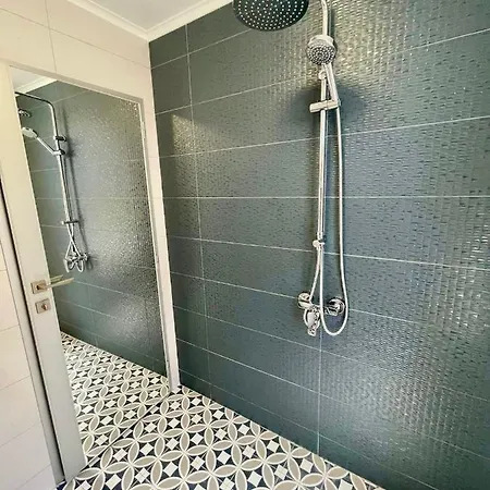 Apartmán Chernomorets Apartment